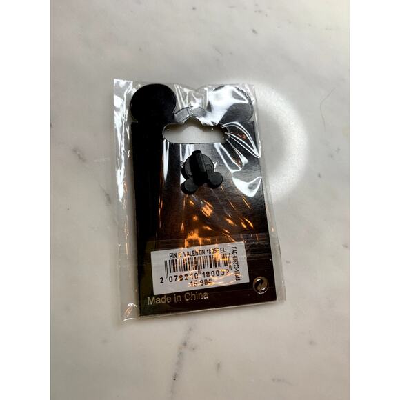 Rapunzel 2018 Limited Edition 700 Disney Trading Pin Paris Valentines Day - Picture 2 of 2